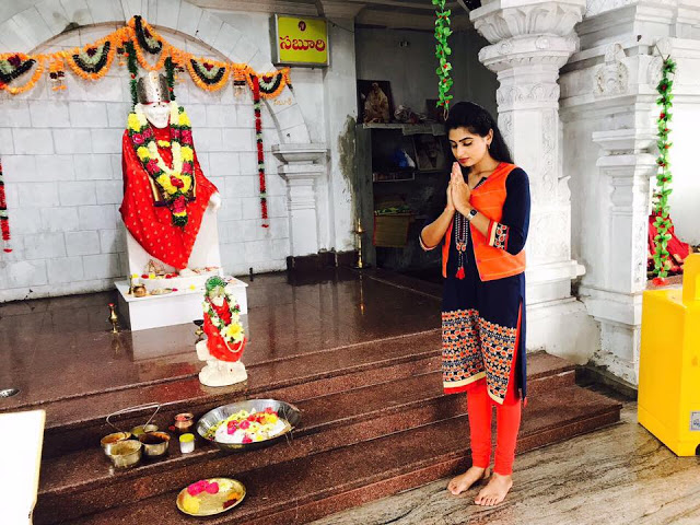 Telugu Serial Actress Chaitra Rai Stills In Orange Dress 3
